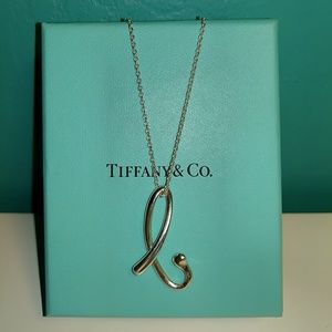 Elsa Peretti letter B necklace